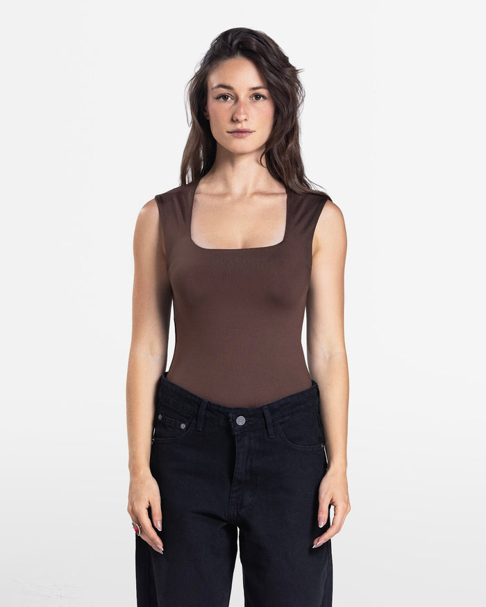 BROWN / XS