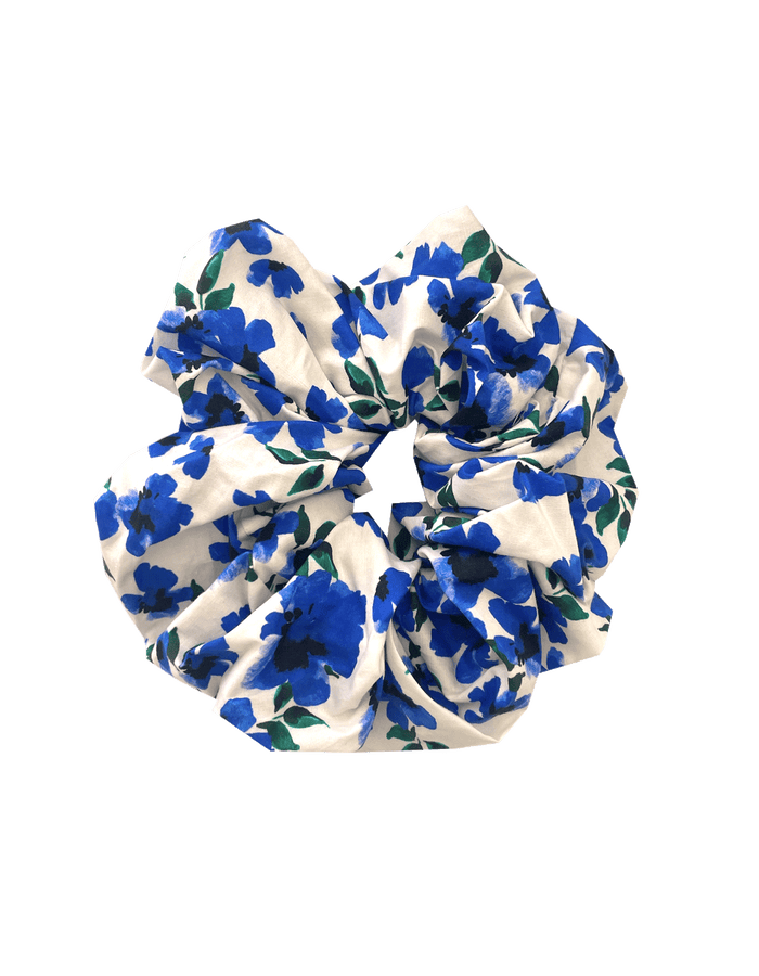 BETTY SCRUNCHIE SOMETHING BLUE FLORAL