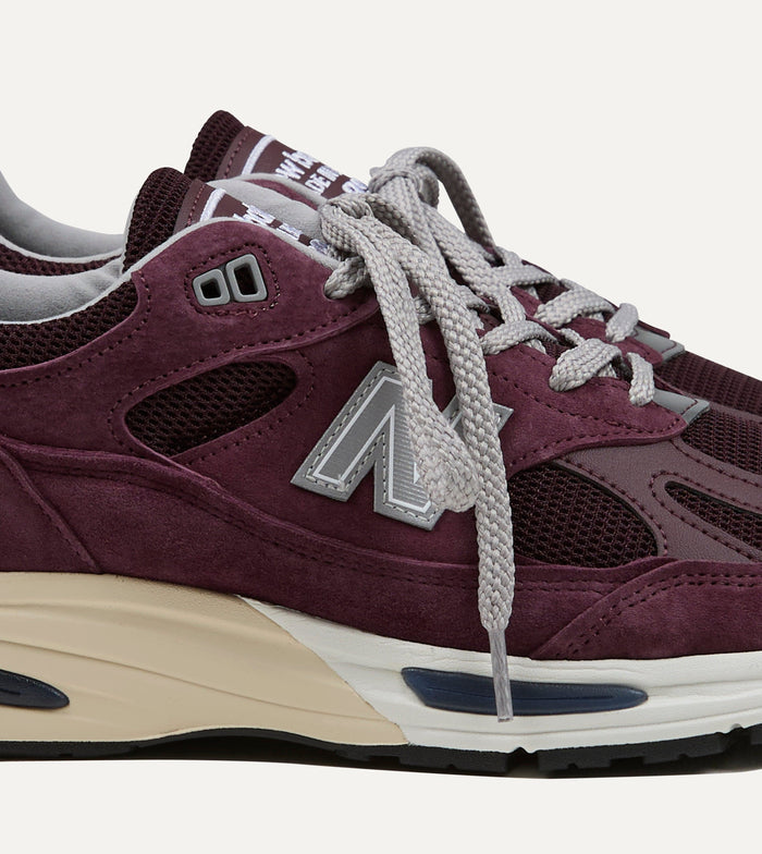 New Balance Catawba Grape Made in UK 991v2 Trainers