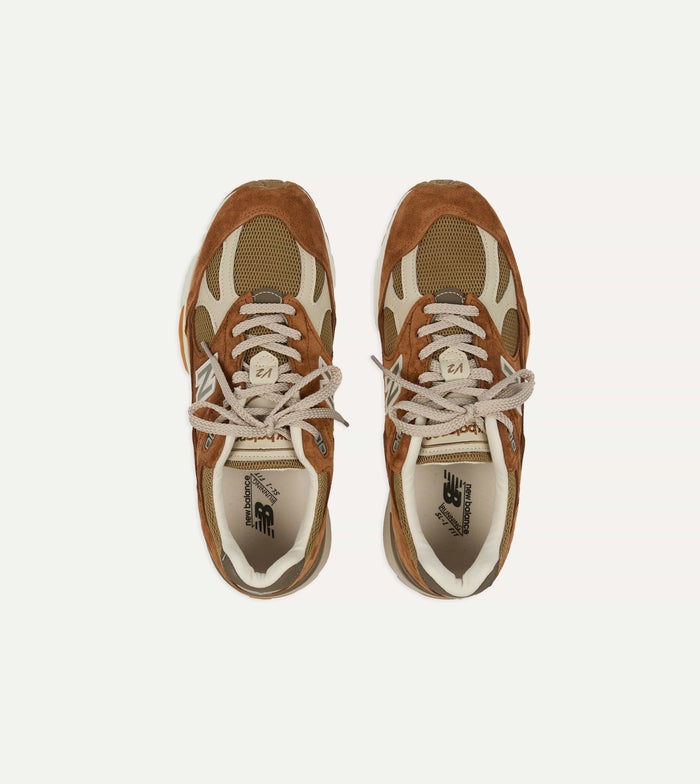 New Balance ‘Iconic Influences’ Caramel Café Made in UK 991v2 Trainers