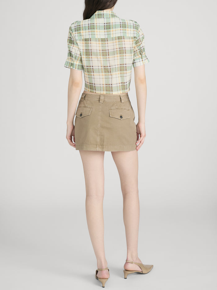 Top on model back
