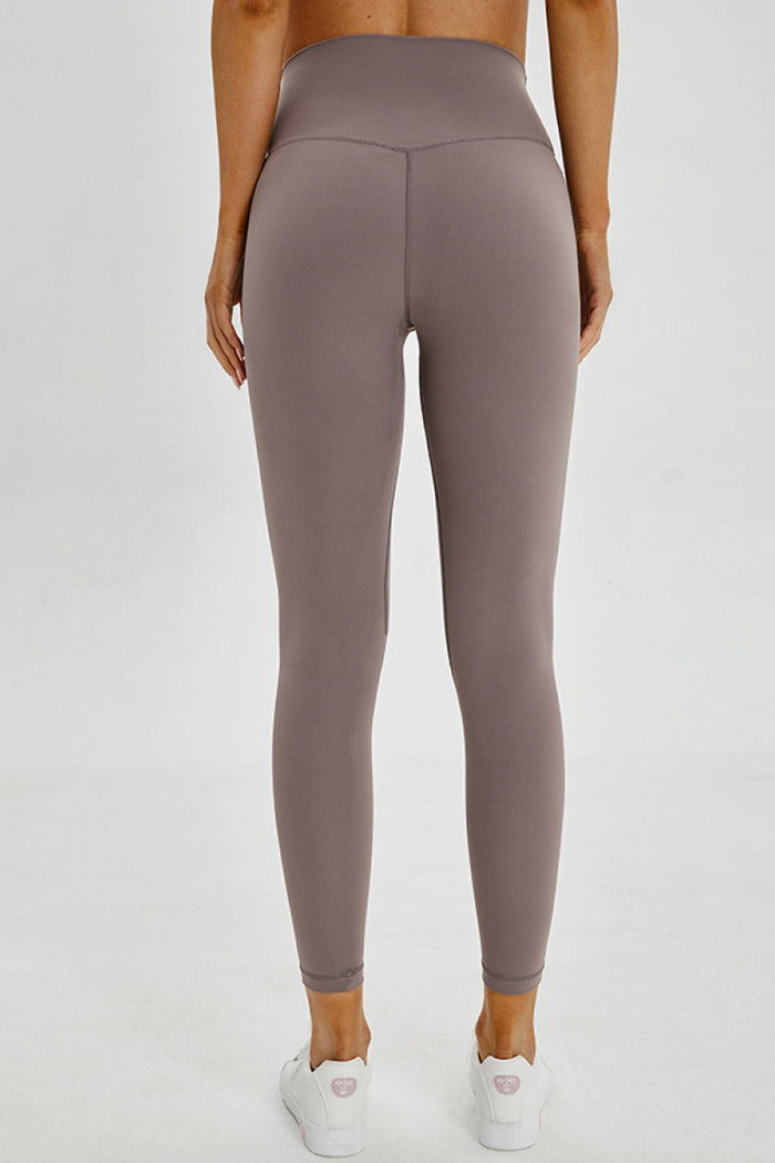 Wide Seamless Band Waist Sports Leggings - Madikfashions.com