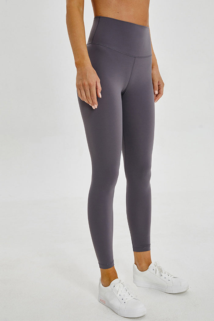 Wide Seamless Band Waist Sports Leggings - Madikfashions.com